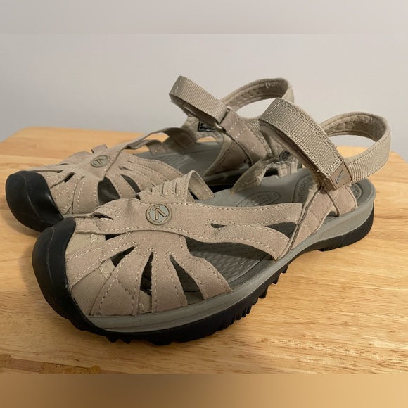 Keen Shoes - KEEN Rose Womens 8 Beige Suede Strappy Outdoors Hiking Sport Sandals Shoes